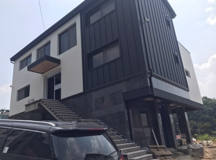 3530891378_MoAj8cT4_9287eb2e47f060234a409032625c6a9689b474b3.jpg 이미지크게보기